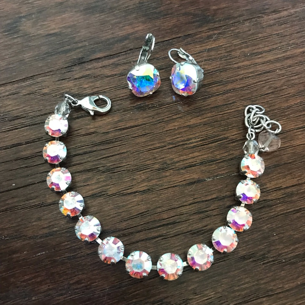 Sabika Bracelet and Earrings